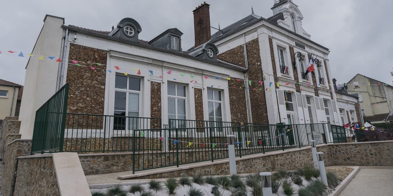 Rénovation de toiture et étanchéité à Chanteloup-les-Vignes par Couverture Kevin Scherrer